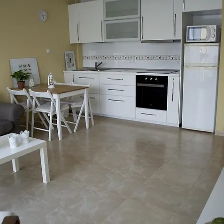 Apartamento Junto A La Playa Lejlighed